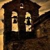 Hellion: Mystery of the Inquisition ruine mit glocken und kreuz © flickr /QuintonPU